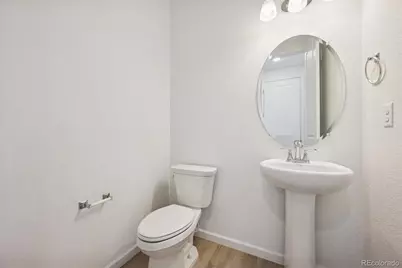 45947 Gentry Avenue, Bennett, CO 80102 - Photo 20