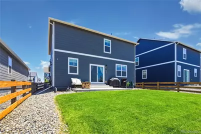 211 Fox Street, Bennett, CO 80102 - Photo 24