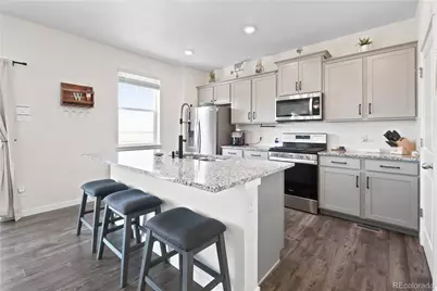 211 Fox Street, Bennett, CO 80102 - Photo 6