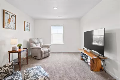 211 Fox Street, Bennett, CO 80102 - Photo 10