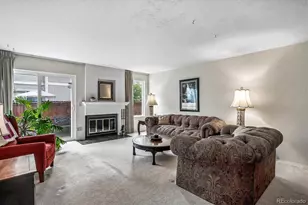 1050 S Monaco Parkway, Denver, CO 80224 - Photo 2