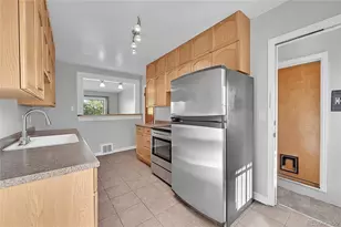 1105 E Caramillo St, Colorado Springs, CO 80903 - Photo 10