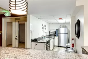 2 Adams St, Denver, CO 80206 - Photo 26