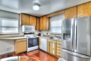 120 Leonard Ln, Northglenn, CO 80233 - Photo 8