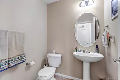 23836 E Iowa Place, Aurora, CO 80018 - Photo 14