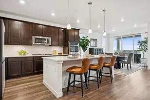 8500 S Riviera Ct, Aurora, CO 80016 - Photo 6