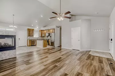 1127 Fairfield Avenue, Windsor, CO 80550 - Photo 4