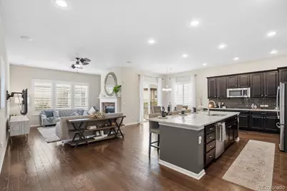 7790 S Queensburg Way, Aurora, CO 80016 - Photo 4