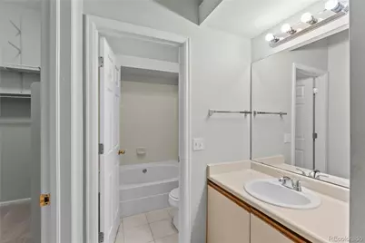 1069 S Walden Way #125, Aurora, CO 80017 - Photo 16