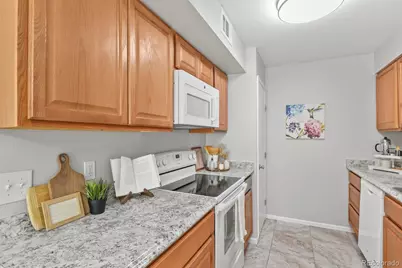 9974 Appletree Place, Thornton, CO 80260 - Photo 8