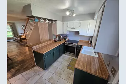 14232 E Hawaii Circle #A, Aurora, CO 80012 - Photo 4