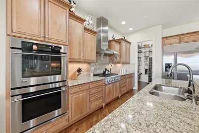 8120 S Blackstone Parkway, Aurora, CO 80016 - Photo 12