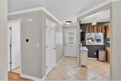 284 W Shepperd Avenue, Littleton, CO 80120 - Photo 4
