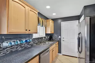 284 W Shepperd Ave, Littleton, CO 80120 - Photo 10