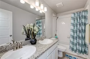 47 S Titus St, Aurora, CO 80018 - Photo 18