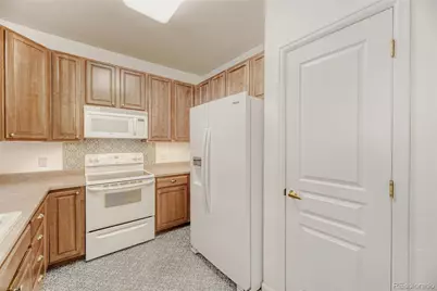 10427 W Hampden Avenue #104, Lakewood, CO 80227 - Photo 8