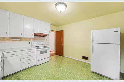 6420 W 60th Place, Arvada, CO 80003 - Photo 6