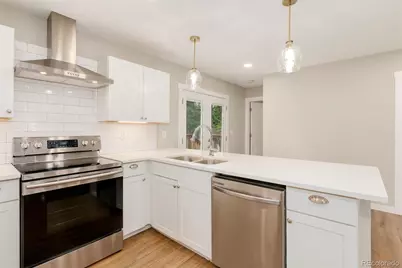9860 W Chenango Avenue, Denver, CO 80123 - Photo 16