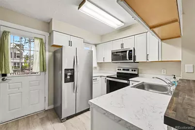 10406 W Dartmouth Avenue, Lakewood, CO 80227 - Photo 8