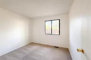 1912 24th Ave, Longmont, CO 80501 - Photo 10