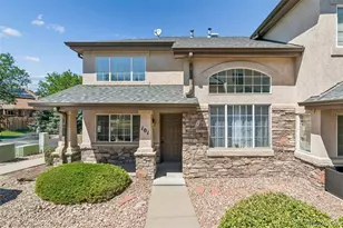 1445 S Chambers Rd, Aurora, CO 80017 - Photo 2