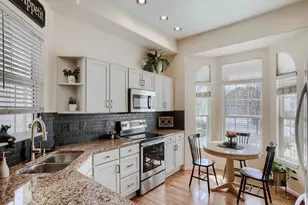 36 Woodland Cir, Highlands Ranch, CO 80126 - Photo 10