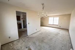 1077 S Joplin Way, Aurora, CO 80017 - Photo 4