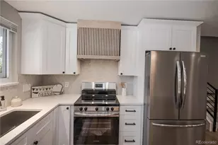 2846 S Lamar St, Denver, CO 80227 - Photo 8