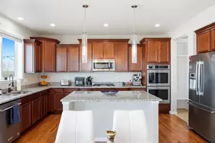 15461 Village Circle, Commerce City, CO 80603 - Photo 20