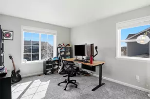 15461 Village Circle, Commerce City, CO 80603 - Photo 32