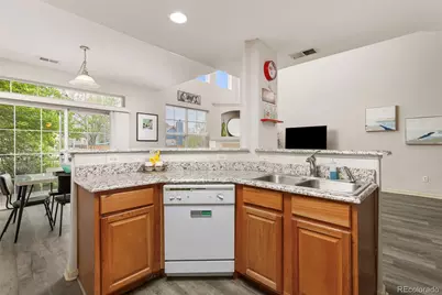 15121 E Batavia Place, Aurora, CO 80111 - Photo 10