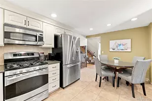 6425 S Galena Ct, Englewood, CO 80111 - Photo 10