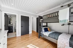 550 S York St, Denver, CO 80209 - Photo 18