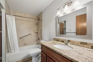 675 S Clinton St, Denver, CO 80247 - Photo 8