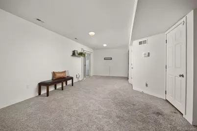 19105 E 55th Avenue, Denver, CO 80249 - Photo 18