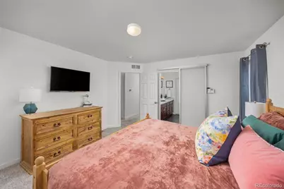 19105 E 55th Avenue, Denver, CO 80249 - Photo 12