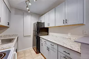 5770 E Warren Ave, Denver, CO 80222 - Photo 10