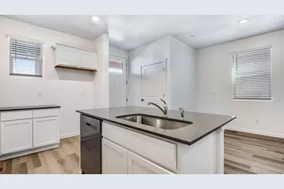 18812 E 99th Avenue, Commerce City, CO 80022 - Photo 4