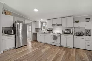 9124 Fontaine St, Federal Heights, CO 80260 - Photo 6