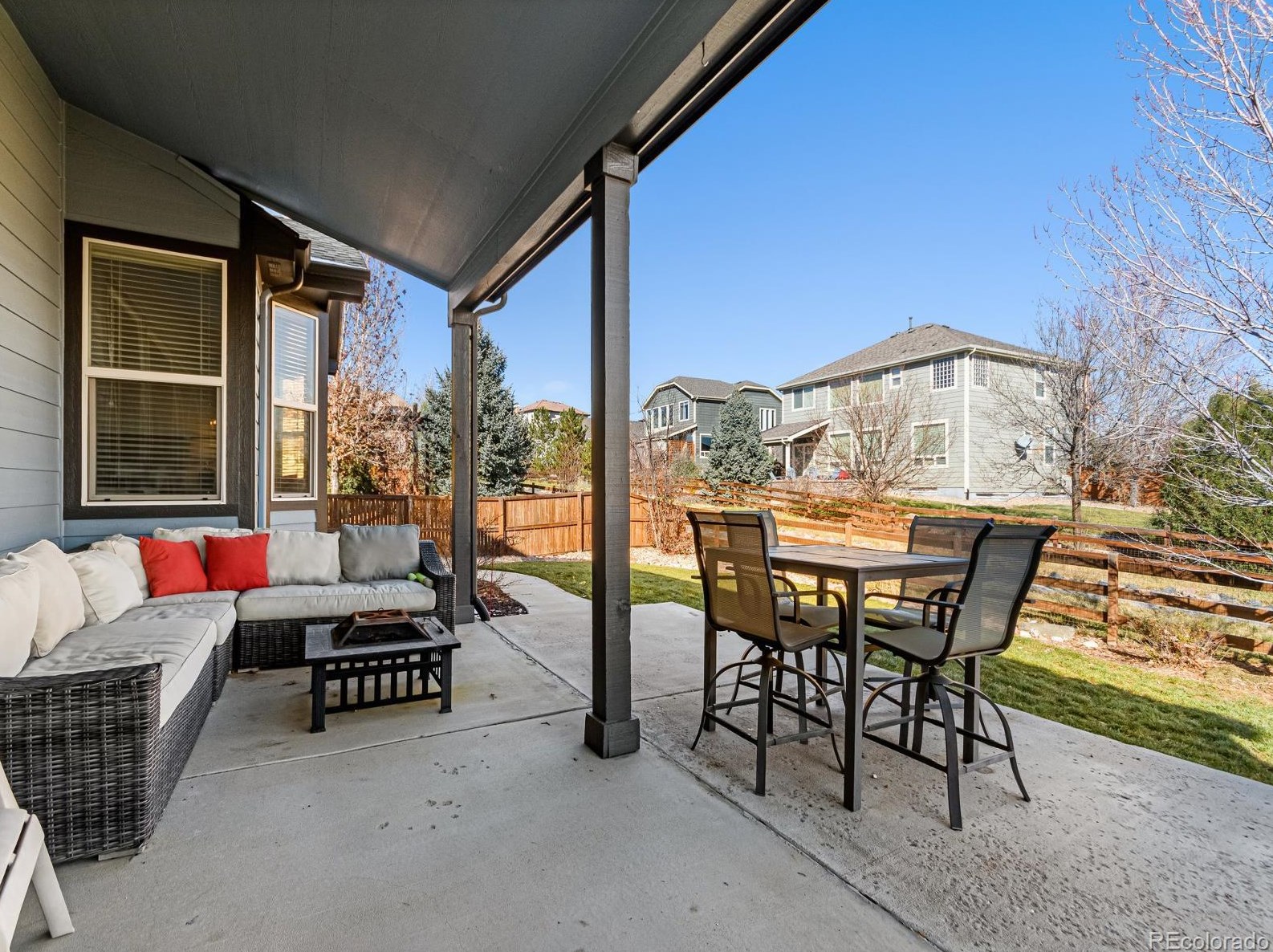 567 Kryptonite Dr, Castle Rock CO  80108-3079 exterior