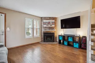 7665 S Steele St, Centennial, CO 80122 - Photo 8