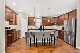 8242 E 55th Pl, Denver, CO 80238 - Photo 8