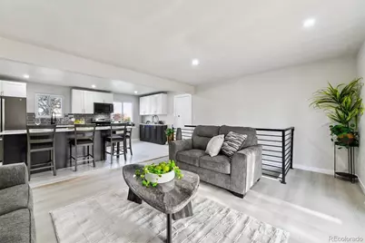 225 Tucson Street, Aurora, CO 80011 - Photo 8