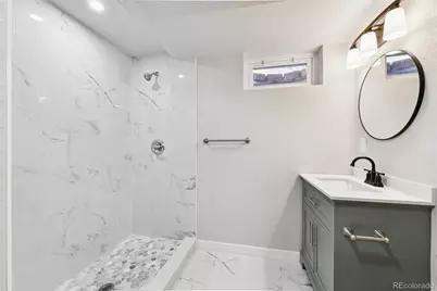 225 Tucson Street, Aurora, CO 80011 - Photo 22