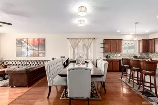 25876 E Maple Pl, Aurora, CO 80018 - Photo 6