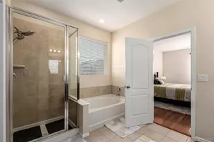 25876 E Maple Pl, Aurora, CO 80018 - Photo 12