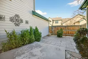 1663 S Emporia Ct, Aurora, CO 80247 - Photo 40