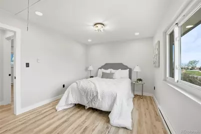 56352 Sunset Avenue, Strasburg, CO 80136 - Photo 12