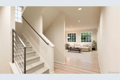 10175 Scranton Court, Commerce City, CO 80022 - Photo 2