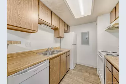18031 E Kentucky Avenue #202, Aurora, CO 80017 - Photo 4